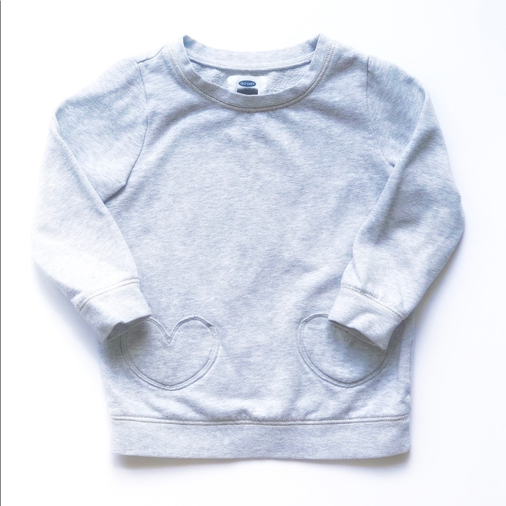 OLD NAVY SWEATSHIRT